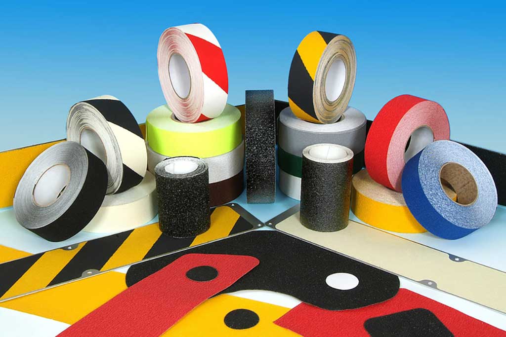 gripfactory_segment_griptapes Grip Treads Streifen – vorgefertigte Anti-Rutsch-Streifen für Stufen und Laufwege